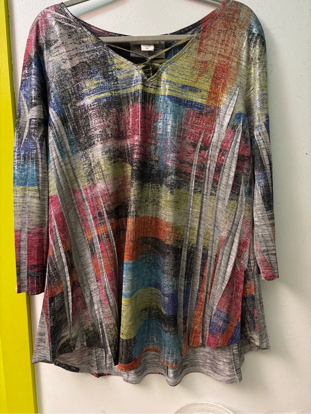 Women's Multicolor Abstract Print Tunic Top - Long Sleeve